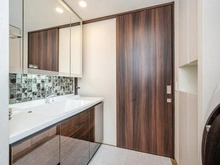 【大阪府/高槻市天神町】グランレ・ジェイド高槻天神 洗面室