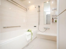 【大阪府/高槻市天神町】グランレ・ジェイド高槻天神 浴室