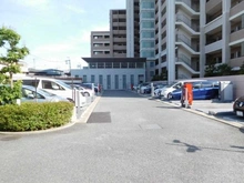 【大阪府/高槻市南芥川町】プラウドシティ高槻ステージア 駐車場