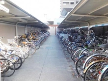 【大阪府/高槻市南芥川町】プラウドシティ高槻ステージア 駐輪場