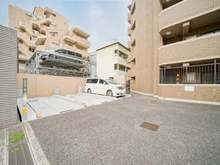 【東京都/大田区千鳥】コスモ千鳥町エクセラ 駐車場