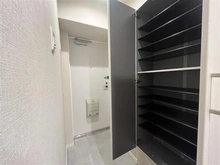 【東京都/大田区大森西】メイツ大森西 玄関