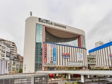 【東京都/品川区東大井】ザ・パークハウス大井町レジデンス  きゅりあん 品川区立総合区民会館（現地より約160m）