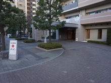 【東京都/大田区萩中】オーベルグランディオ萩中 2号棟 アプローチ