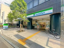 【東京都/港区芝】パークハウス芝タワー ファミリーマート芝公園店（現地より約120m）