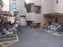 【東京都/品川区南品川】ラビ・ゼームス坂 駐輪場