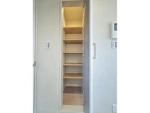 【東京都/大田区大森西】エンゼルピュア大森 収納：リビング部分