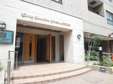 【東京都/三鷹市下連雀】ライオンズマンション三鷹中央通り アプローチ