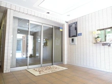 【東京都/三鷹市下連雀】ライオンズマンション三鷹中央通り エントランス