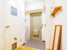 【東京都/中野区本町】パラスト中野本町 玄関