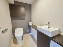 【東京都/杉並区今川】ロワ・ヴェール荻窪北A棟 トイレ