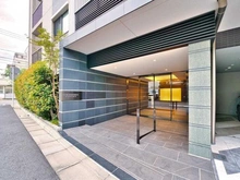 【東京都/中野区中野】オープンレジデンシア中野 エントランス