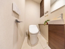 【東京都/中野区本町】ルジェンテ新中野STATION ONE トイレ