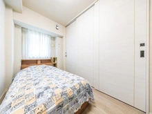 【東京都/中野区本町】ルジェンテ新中野STATION ONE 洋室：約4帖