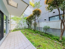 【東京都/新宿区住吉町】サンクタス四谷・曙橋ルーセンシティ 専用庭