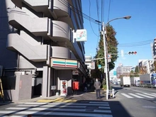 【東京都/杉並区高井戸西】プラウド杉並高井戸 セブンイレブン杉並高井戸西店（現地より約230m）：徒歩3分