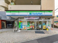 【東京都/杉並区堀ノ内】ピアース杉並方南町レジデンス ファミリーマート 杉並堀の内店（現地より約300m）