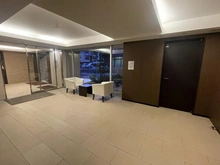 【東京都/東村山市栄町】プラウド久米川 エントランス