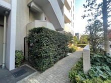 【東京都/東村山市栄町】プラウド久米川 アプローチ