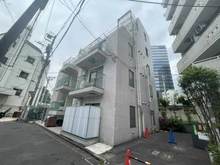 【東京都/新宿区新宿】ロイヤルパレス新宿御苑 外観