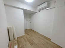 【東京都/中野区中野】ディアクオーレ中野文園 サービスルーム（納戸）