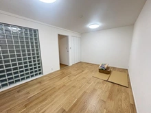 【東京都/中野区中野】ディアクオーレ中野文園 サービスルーム（納戸）