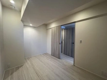 【東京都/中野区中野】パークシティ中野ザタワーエアーズ 洋室