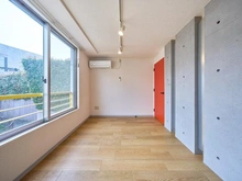 【東京都/中野区上高田】アーバイル落合ツインドレスレジスタ 洋室：洋室5.7帖