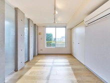 【東京都/中野区上高田】アーバイル落合ツインドレスレジスタ 洋室：洋室5.9帖