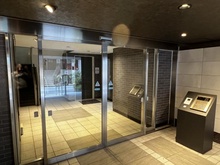 【東京都/渋谷区富ヶ谷】代々木いずみマンション エントランス