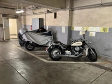 【神奈川県/横浜市青葉区美しが丘】たまプラーザ駅前分譲共同ビル バイク置場