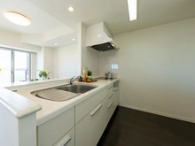 【東京都/府中市八幡町】ラヴィドール府中サザンテラス キッチン