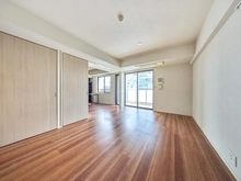 【東京都/杉並区高円寺南】プラウド中野テラス リビング