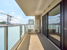 【東京都/杉並区高円寺南】プラウド中野テラス バルコニー