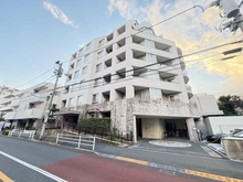 【東京都/中野区本町】ルイシャトレ新中野 外観