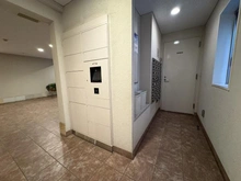 【東京都/中野区本町】ルイシャトレ新中野 メールBOX・宅配BOX