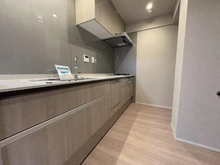 【東京都/中野区本町】ルイシャトレ新中野 キッチン