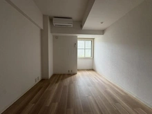 【東京都/杉並区和田】エレガンス東高円寺 洋室