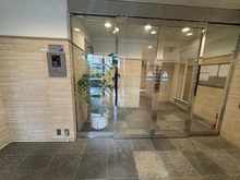 【東京都/杉並区和田】エレガンス東高円寺 エントランス