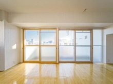 【東京都/品川区東五反田】新池田山マンション リビング・ダイニング