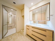 【東京都/新宿区西新宿】パークタワー西新宿 洗面室