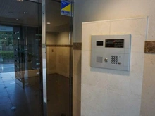 【東京都/立川市曙町】グリーンキャピタル立川 エントランス：オートロック