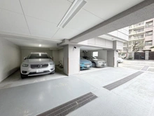 【東京都/目黒区目黒】朝日ツイン目黒 A棟 駐車場