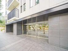 【東京都/板橋区小豆沢】スカイティアラ ウエスト エントランス