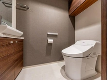 【東京都/千代田区神田錦町】クラッシィハウス神田錦町 トイレ