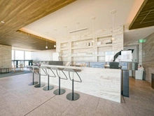 【東京都/中央区晴海】HARUMI FLAG PARK VILLAGE 晴海フラッグT棟 共用部：SKY LOUNGE OCEAN