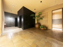 【東京都/中央区湊】レゾン　アレグレ ロビー