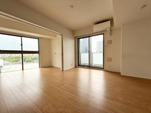 【東京都/豊島区雑司が谷】アトラス雑司が谷 LDK：奥：洋室