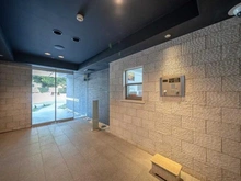 【東京都/豊島区雑司が谷】アトラス雑司が谷 エントランス