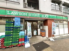 【東京都/渋谷区本町】ザ・パークワンズ渋谷本町 ローソンストア100渋谷本町三丁目店（現地より約70m）